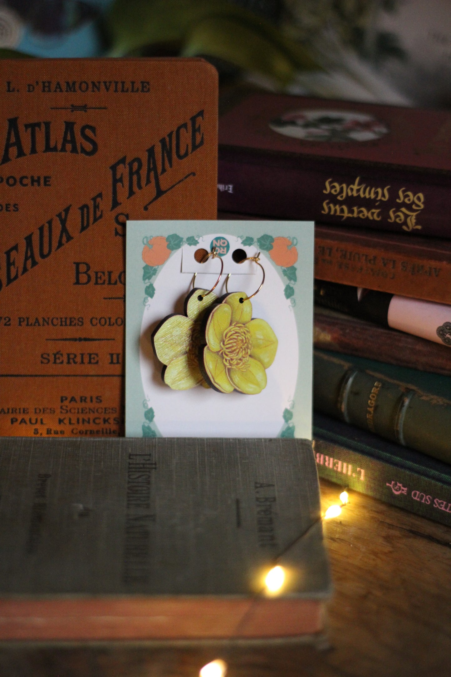 ✵ Boucles Bouton d'or ✵